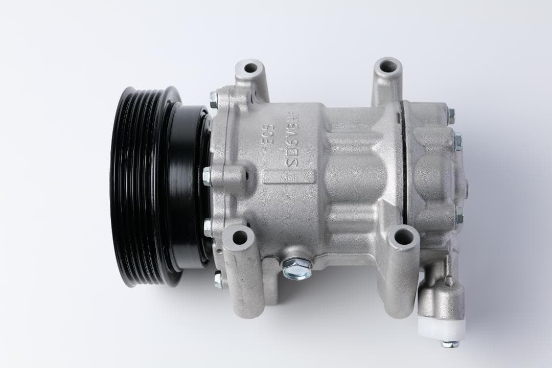 SD6V12互換 エアコンコンプレッサー カングー２など R134a