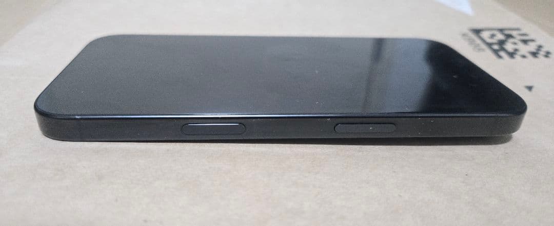 Apple iPhone 16 Pro ブラックチタン 512GB