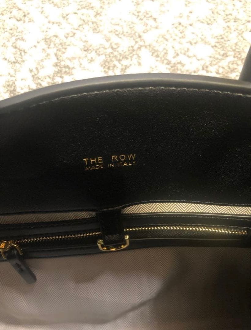 新品未使用✨THE ROW バッグ ノベルティ マルゴー12 本革