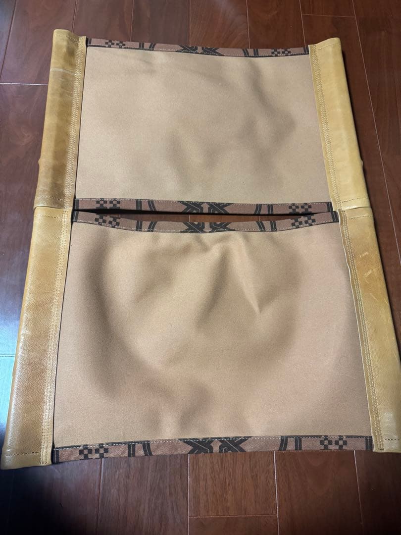 molds限定 garakuda ガラクダ old mountain ブラウン