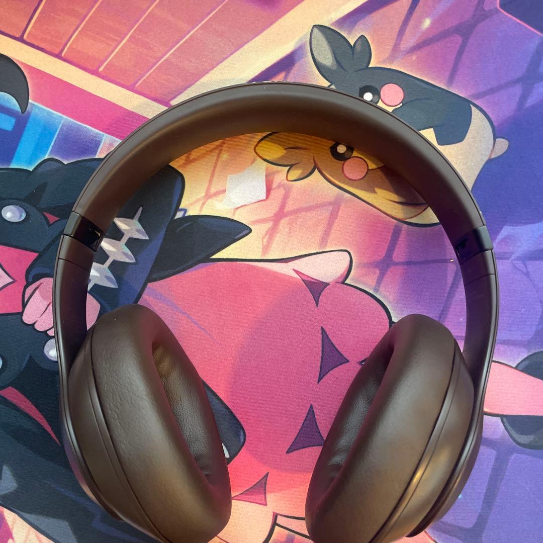 beats studio Pro ワイヤレスヘッドホン ブラウン