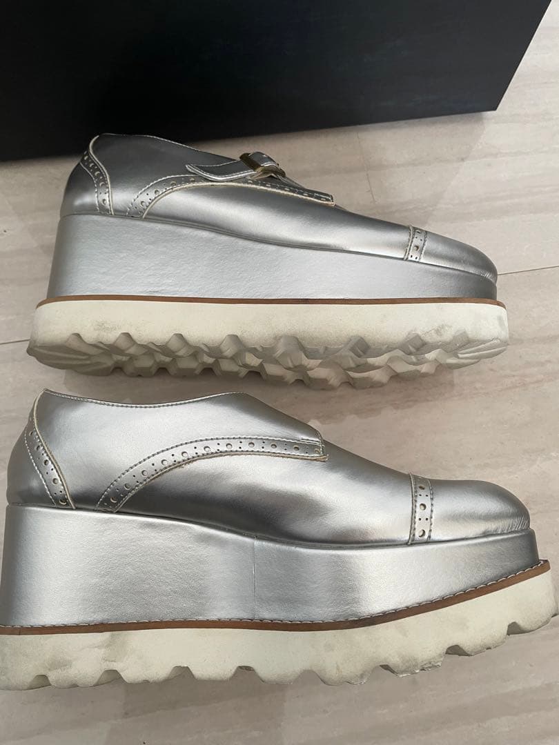 DAISY LIN シルバー ウェッジソール ローファー36