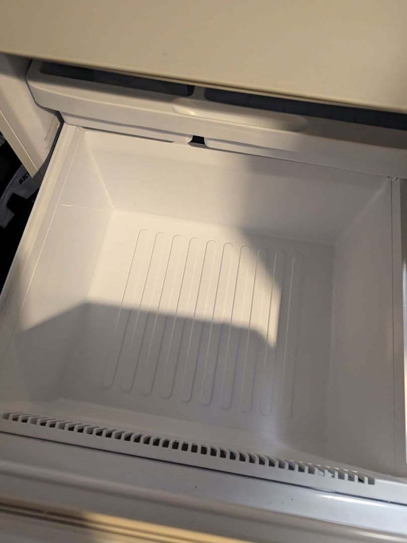 【送料込】 SHARP シャープ 冷蔵庫 SJ-GW35F-W 350L 両開き