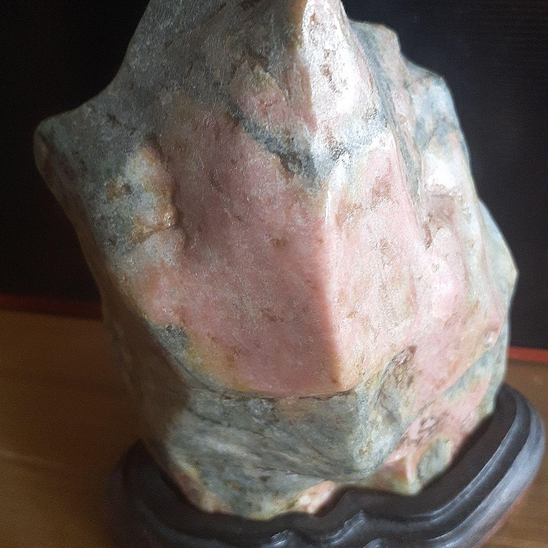 鑑賞石　バラ輝石