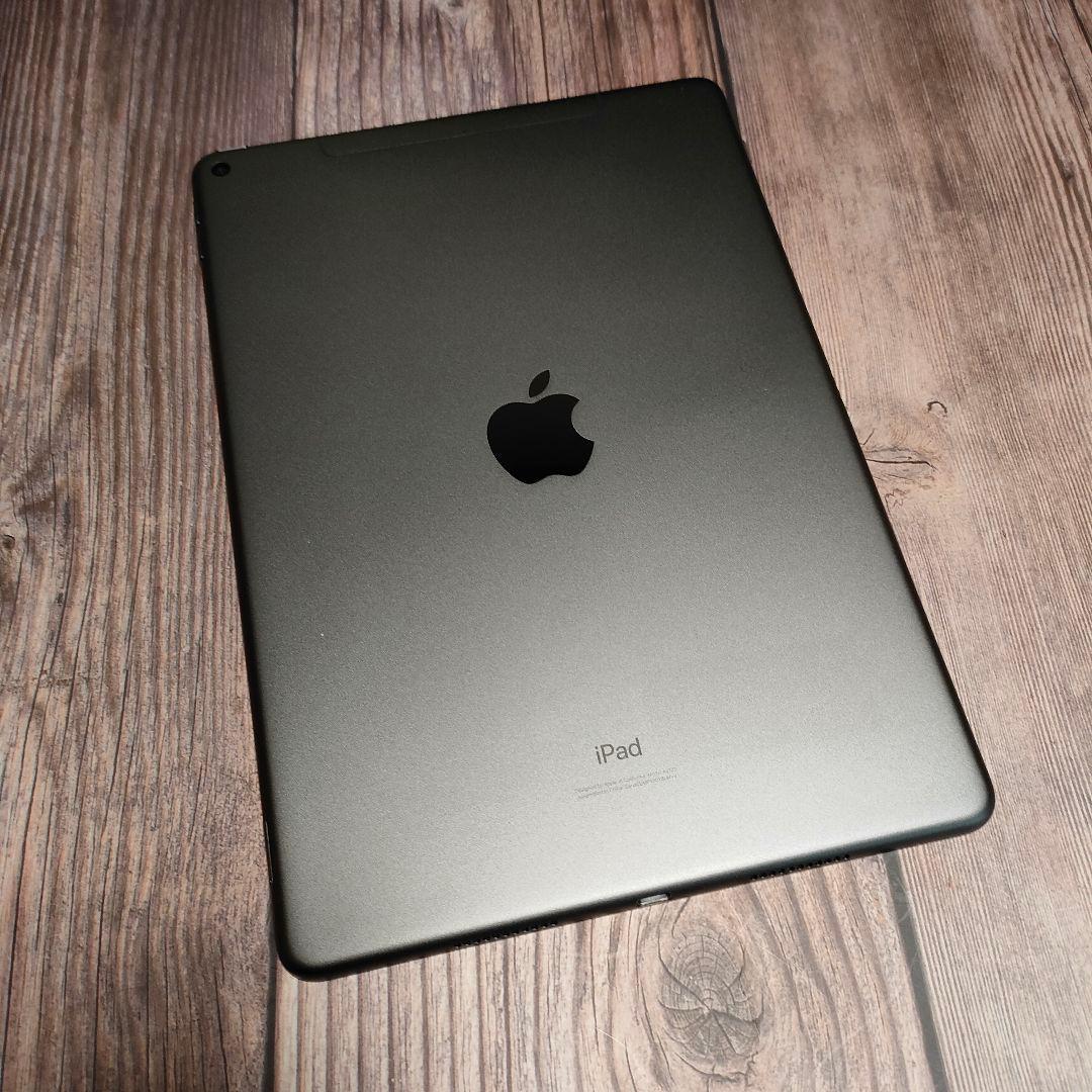 iPad Air 3世代 256GB SIMフリー スペースグレー 美品