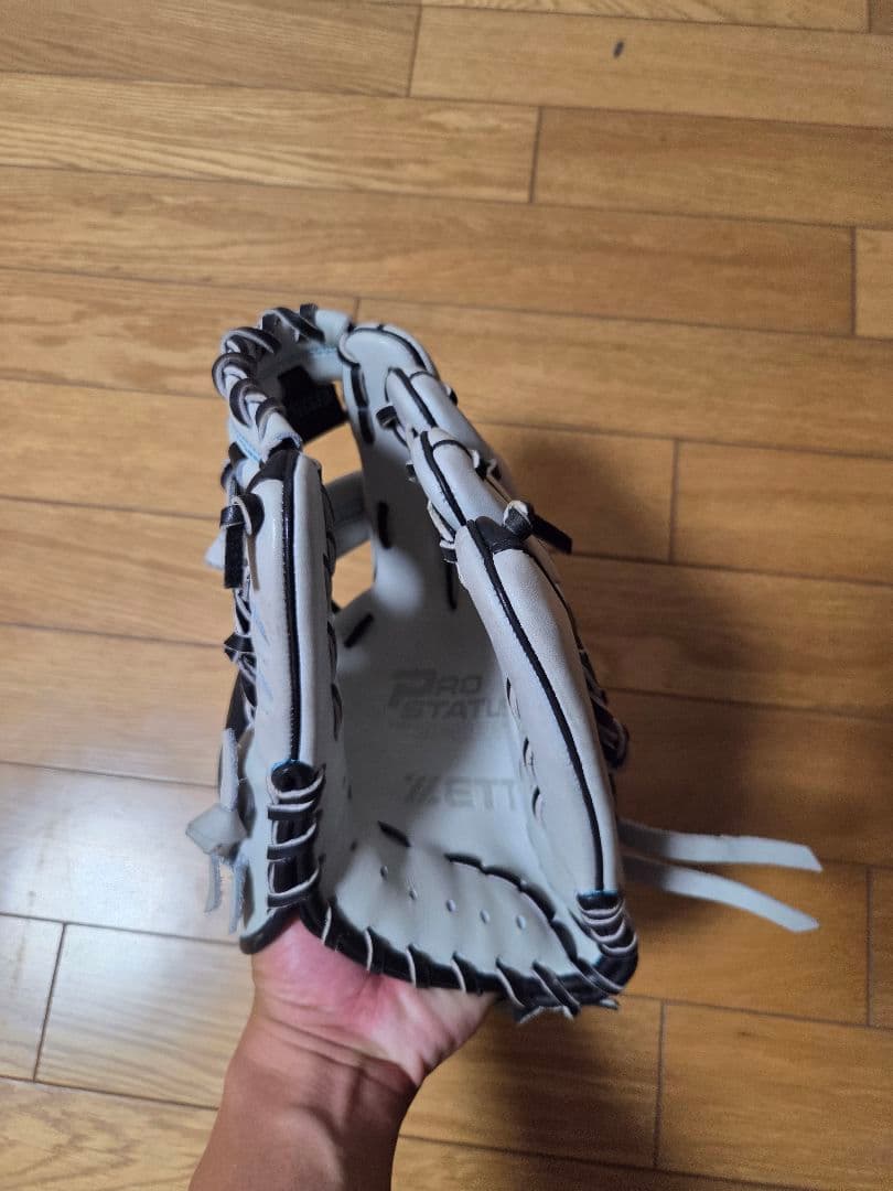 ZETT 源田壮亮モデル オーダーグローブ