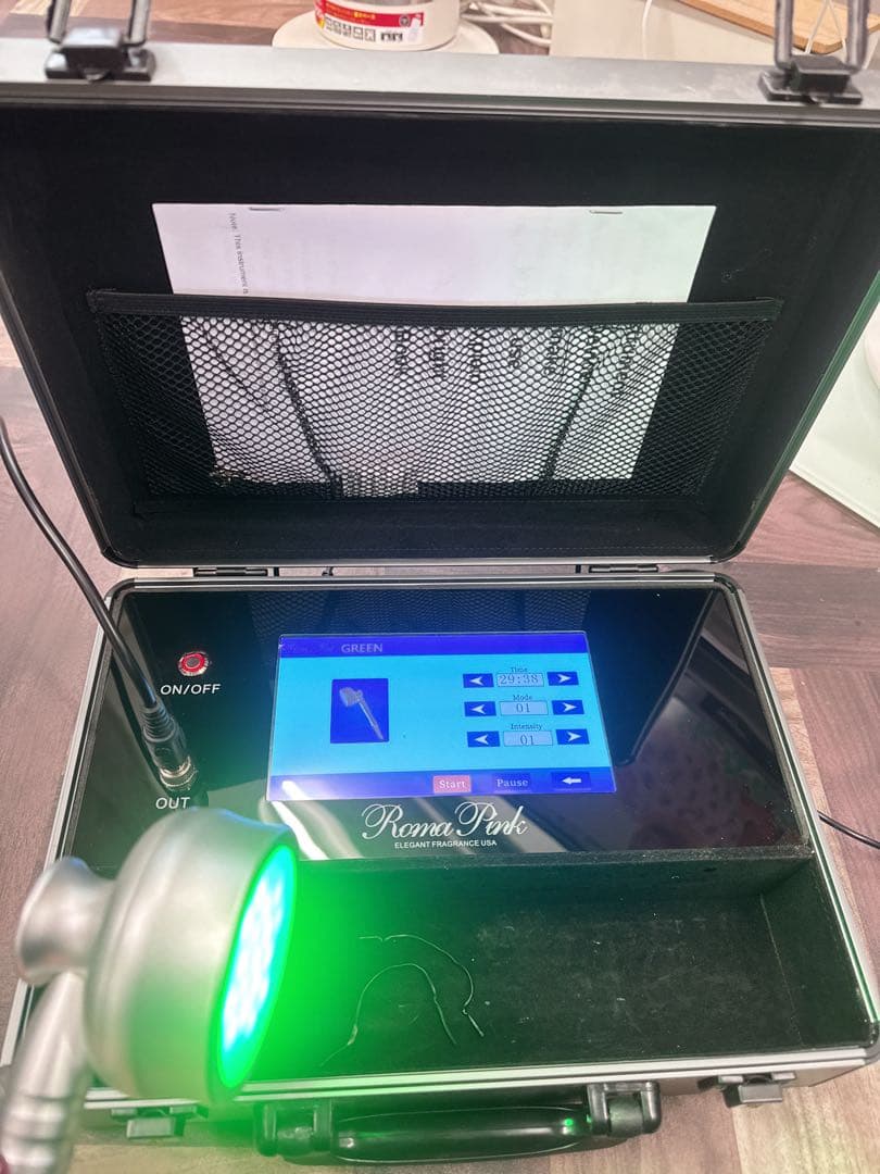 ほぼ未使用‼️ローマピンクLEDライト‼️早い者勝ち❗️ロマピンク