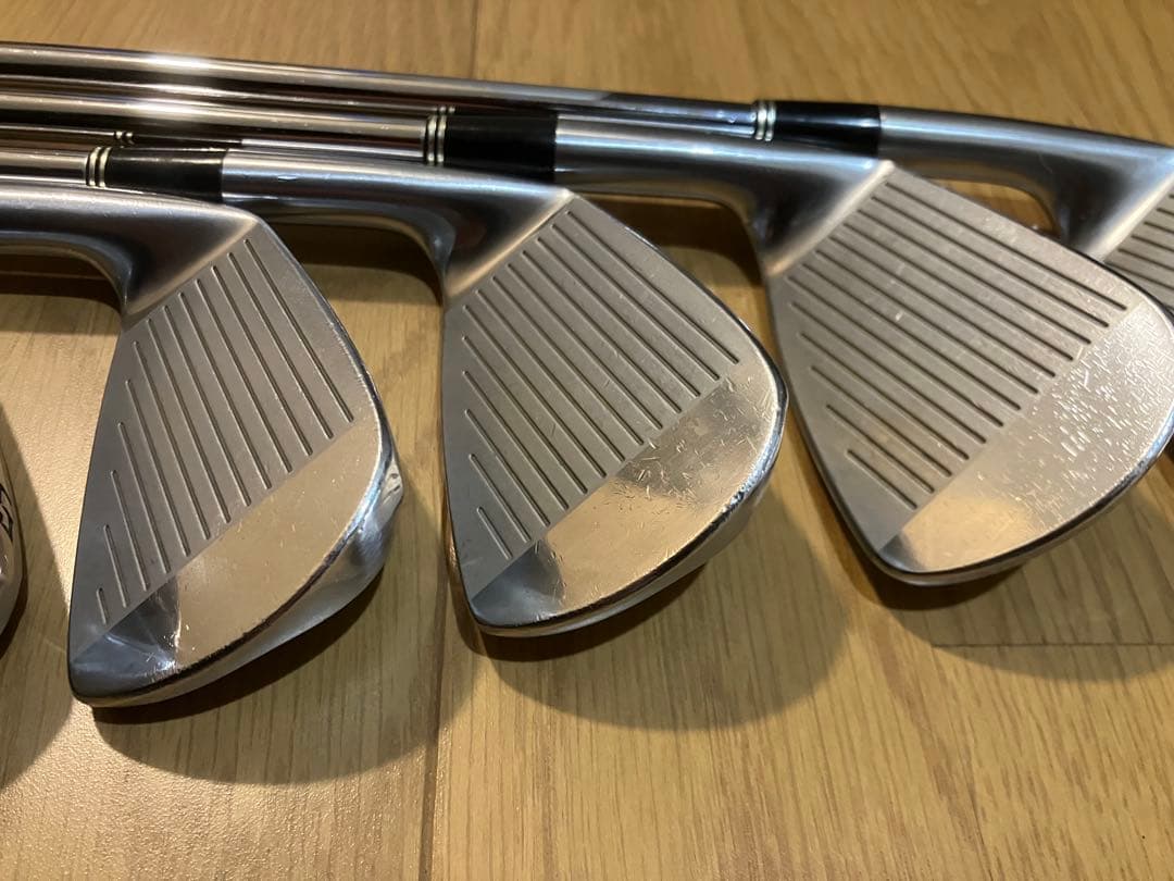 ブリヂストン ツアーステージ Xブレード 703 軟鉄鍛造アイアン 6本組