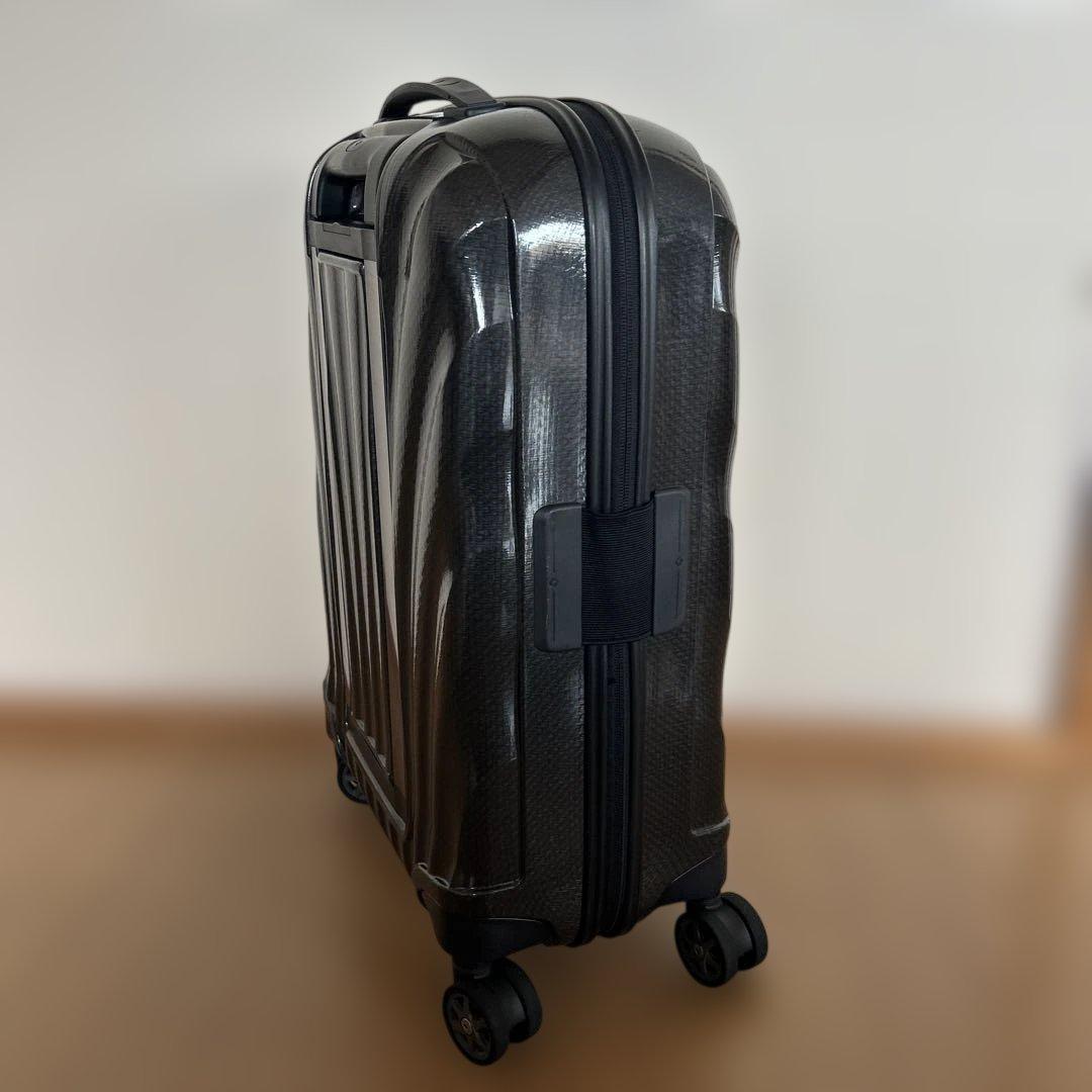 定価7万円級 サムソナイト 機内持込 USB充電拡張キャリーオン対応 上位モデル