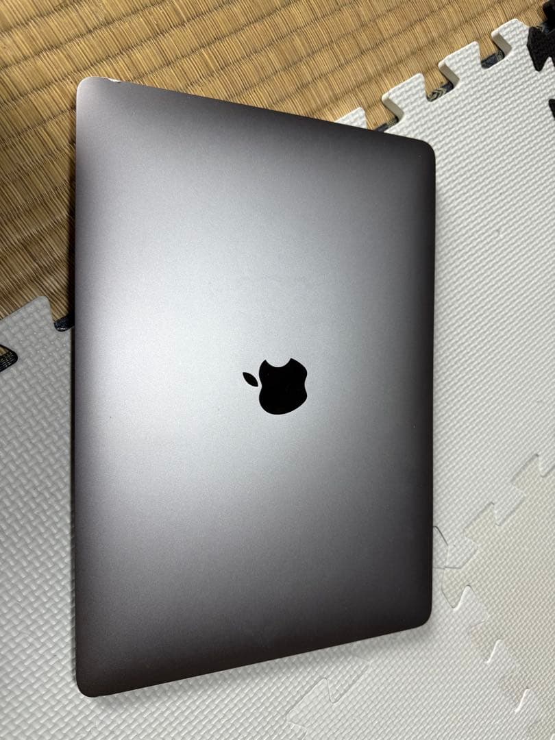 MacBook本体 MacBook Air 2018 i5 8GB/128GB