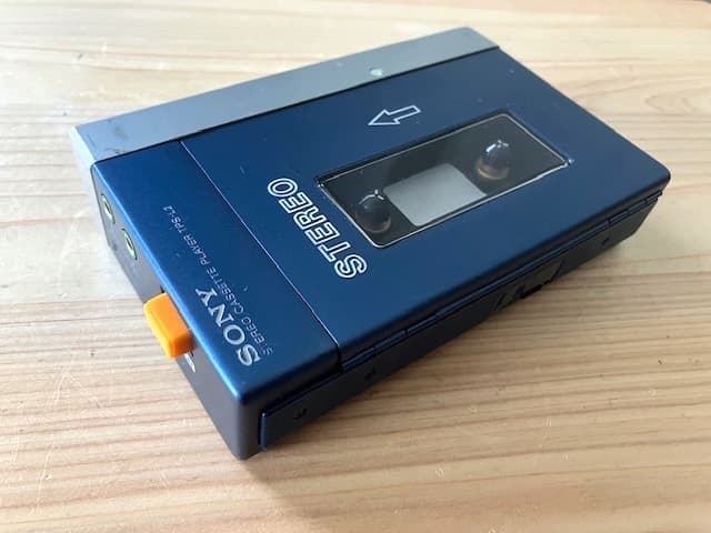 超希少美品 初期型 高音質 整備済完全動作品 SONY TPS-L2 専用カバー