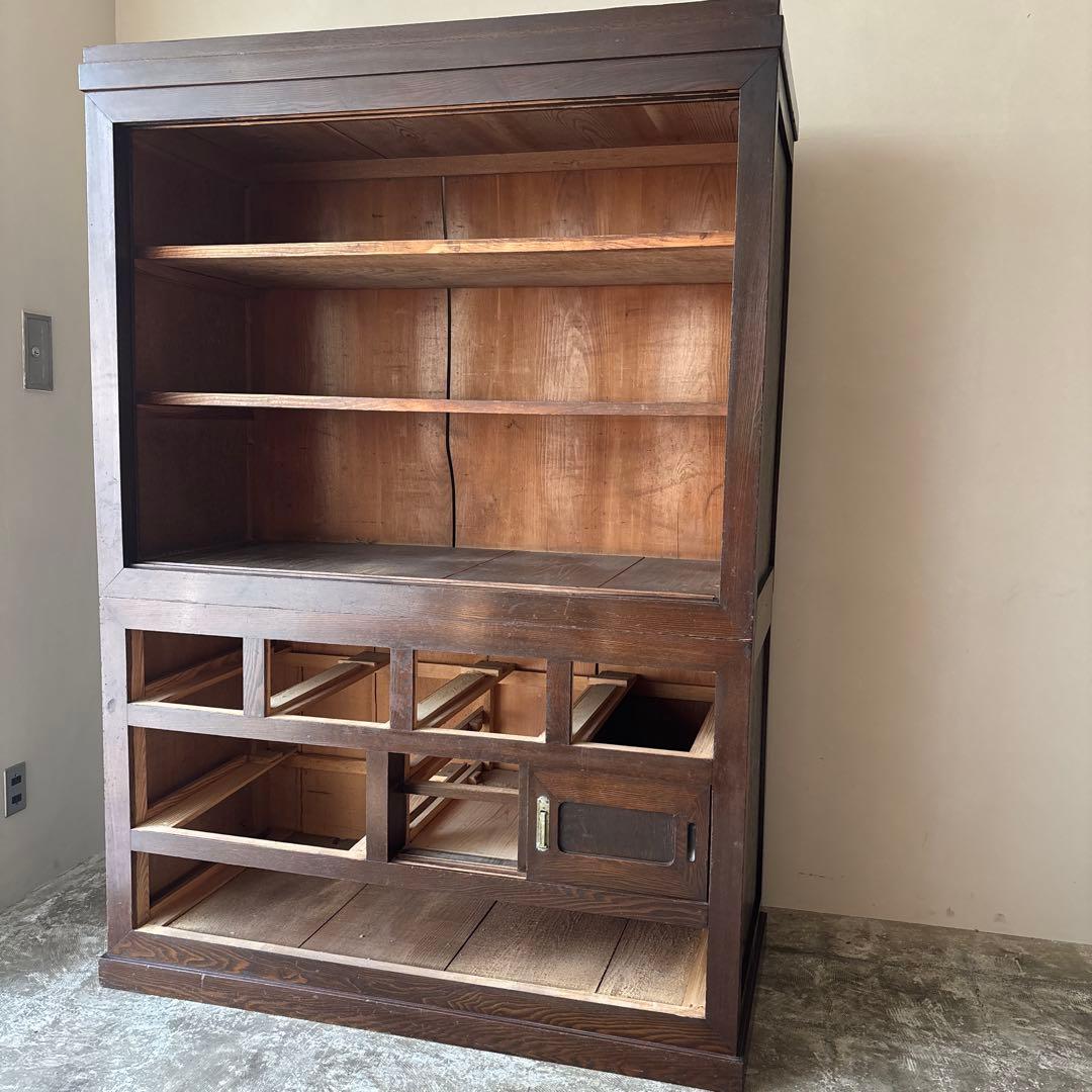 古い水屋箪笥　食器棚　ガラス棚　本棚　ガラスケース　箪笥 和家具　天然木