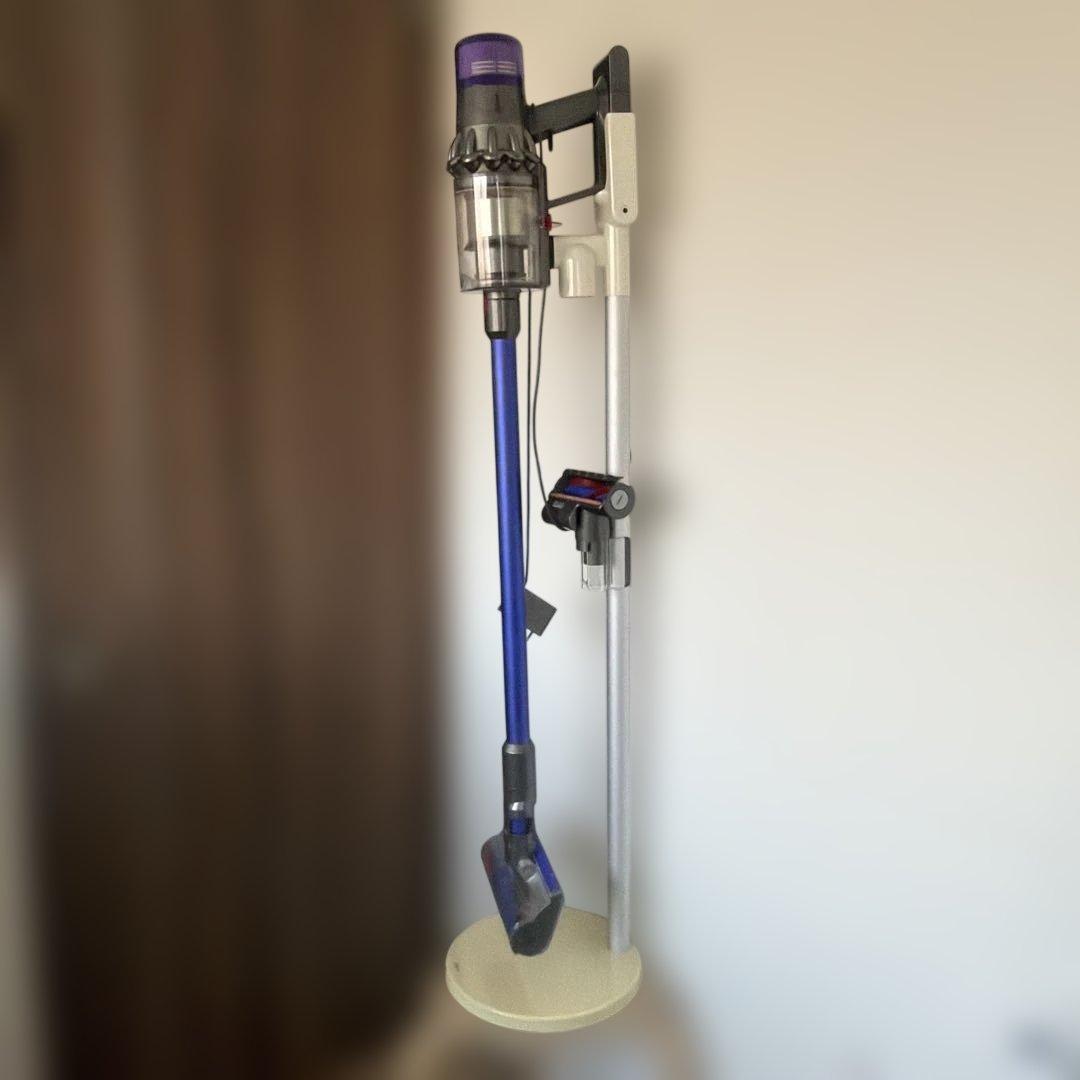 【ジャンク品】ダイソン V11 Absolute SV14 付属品・スタンド完備