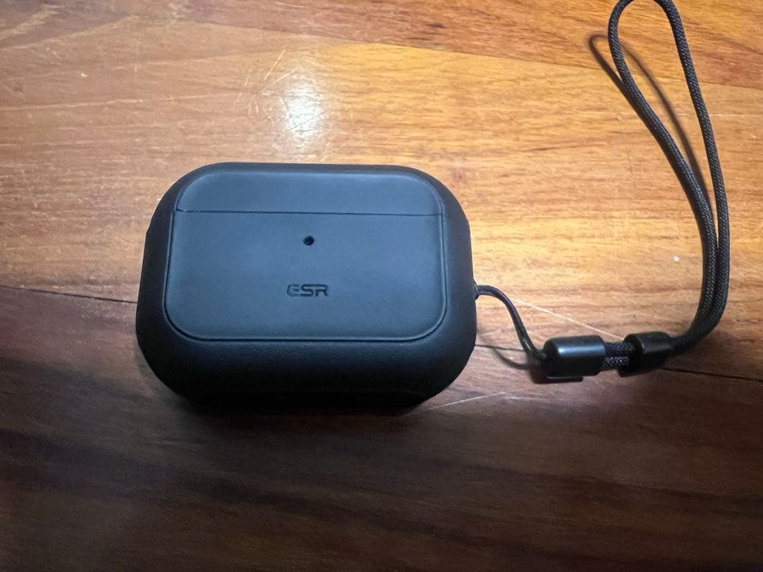 AirPods Pro 3 本体　ケース付き