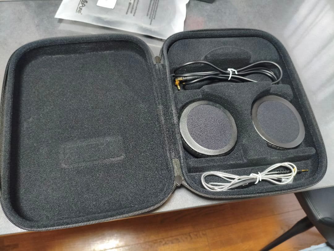 ヘッドホン Ultrasone Signature Master