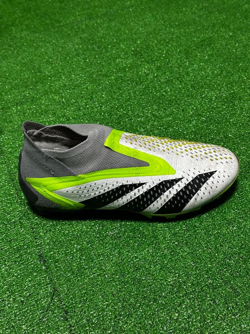 adidas プレデター AG サッカースパイク 白黄 使用感有 24.5cm
