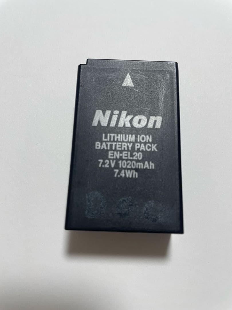 Nikon coolpixA DXフォーマット　コンデジ