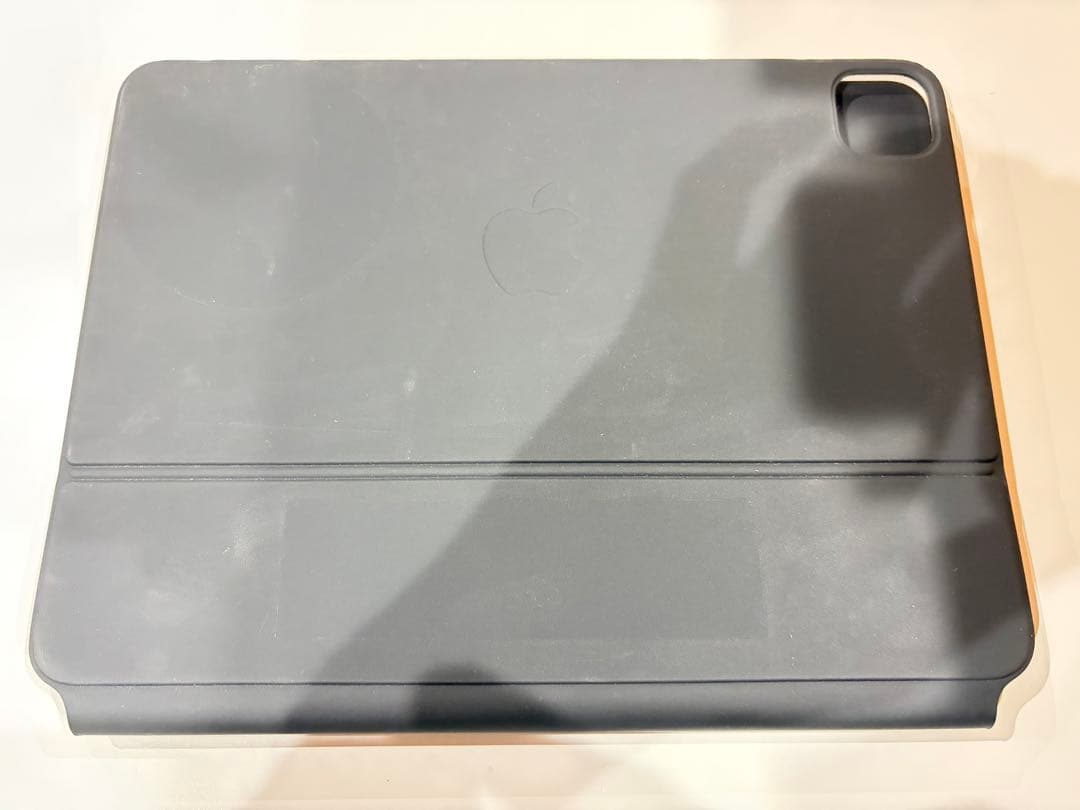 中古品 iPad pro/Air用 Magic Keyboard 日本語