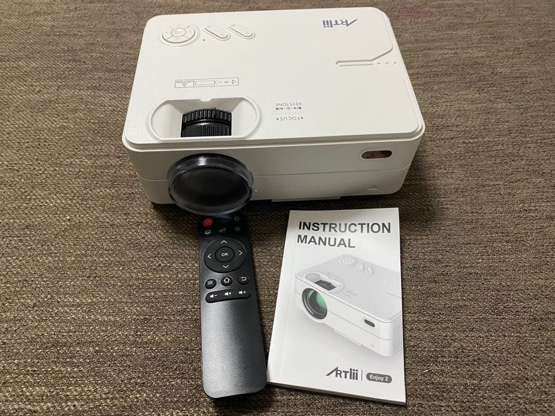 Artlii プロジェクター 本体 + Fire TV Stick