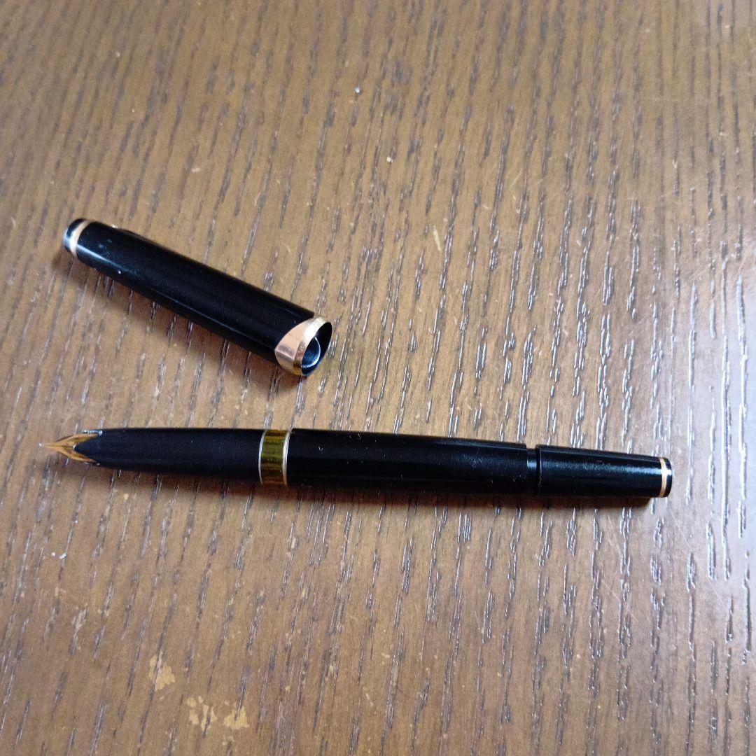 MONTBLANC 万年筆