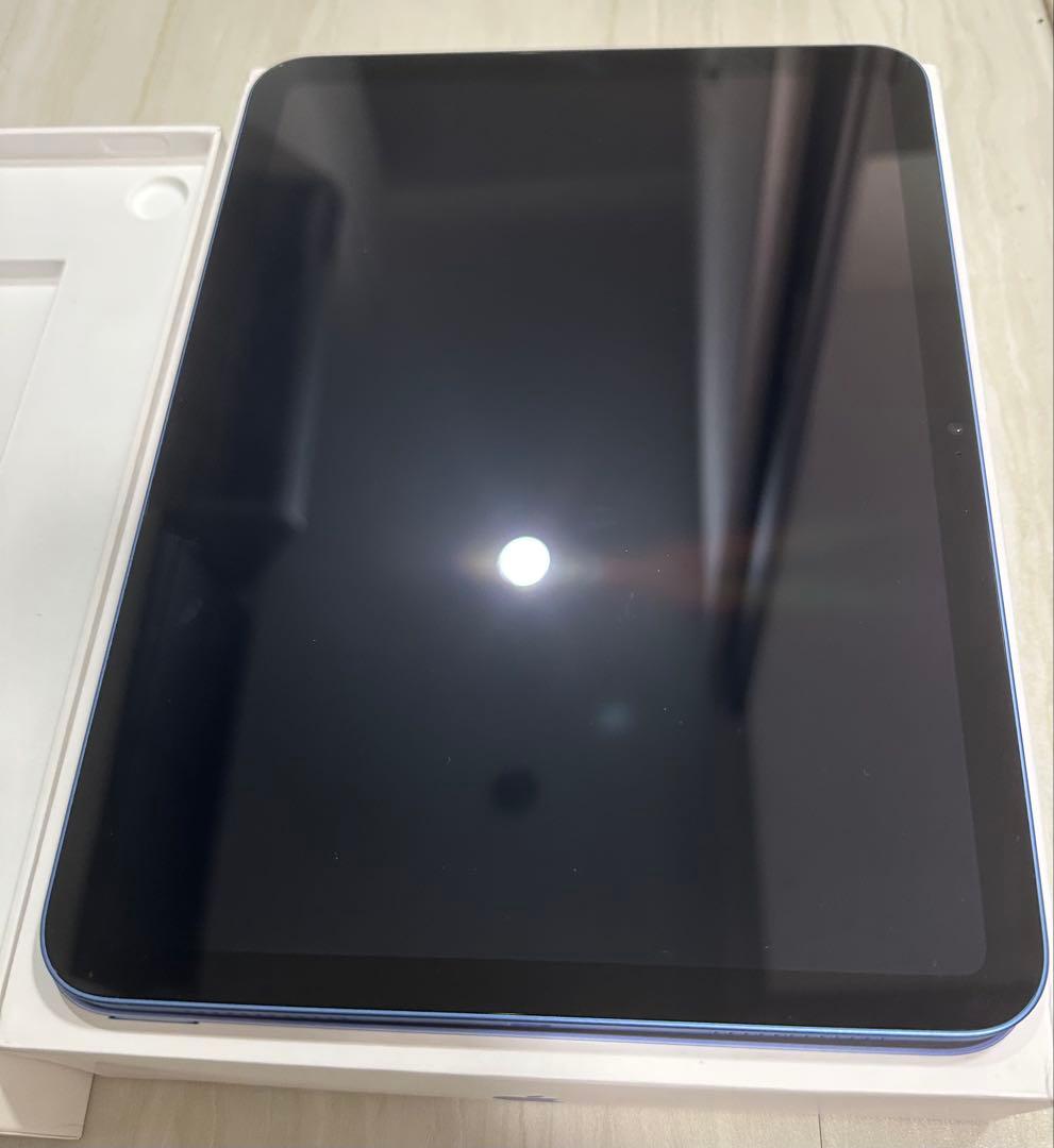 【美品】Apple iPad 第10世代ブルー64G Wi-Fiモデル