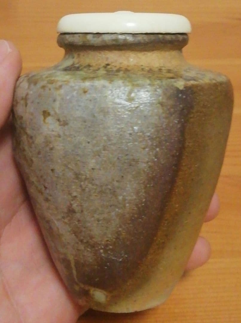 進作　土佐焼　焼〆　茶入　共箱　仕服付　茶道具