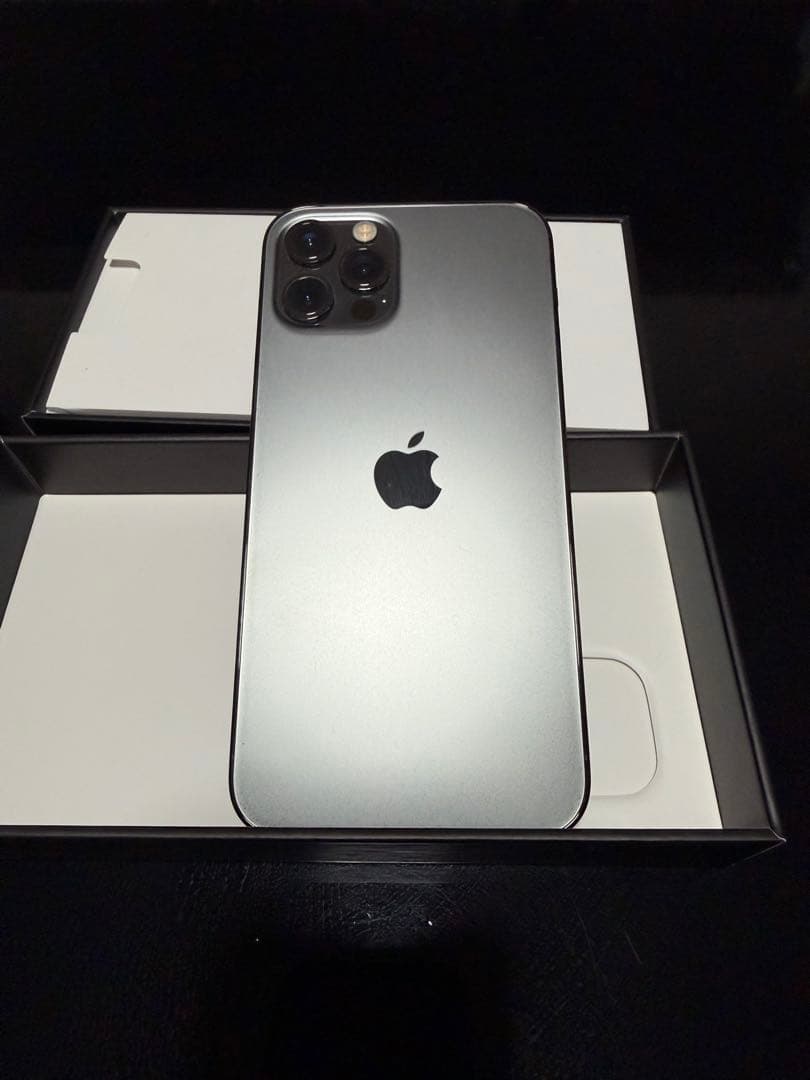 【バッテリー交換済み】iPhone12 Pro 512GB グラファイト