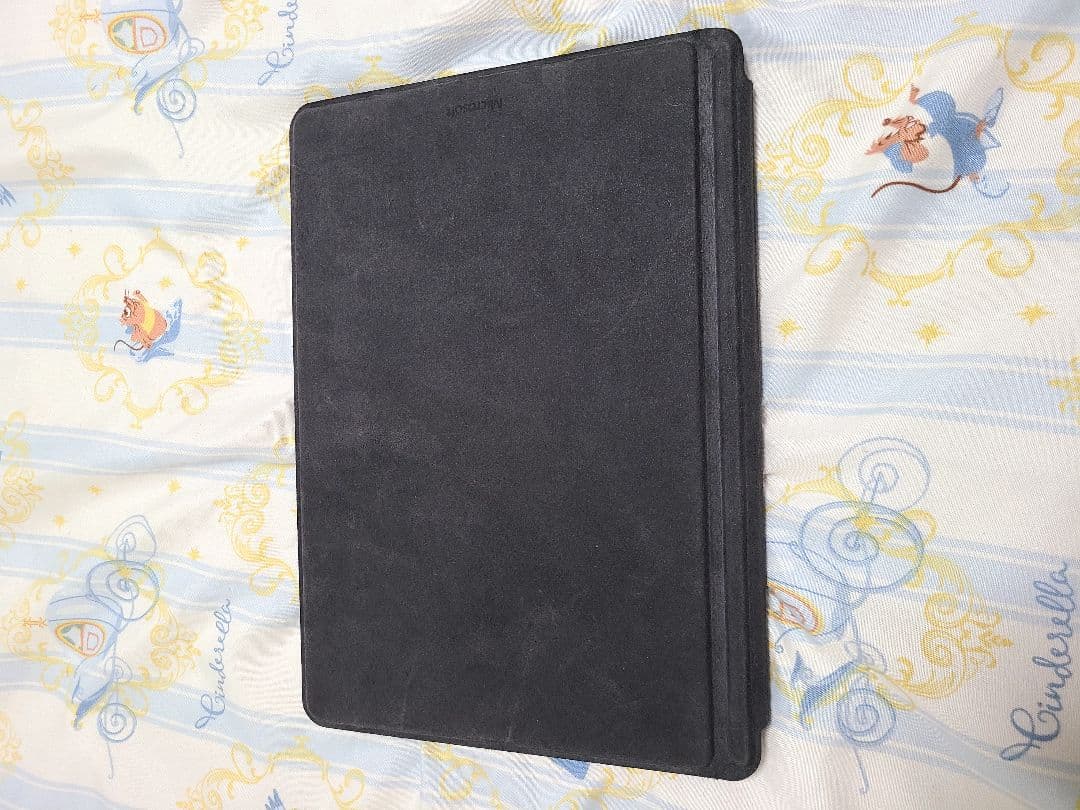 Windowsタブレット本体 Surface GO2 model:1926 Core M3 8GB/128GB