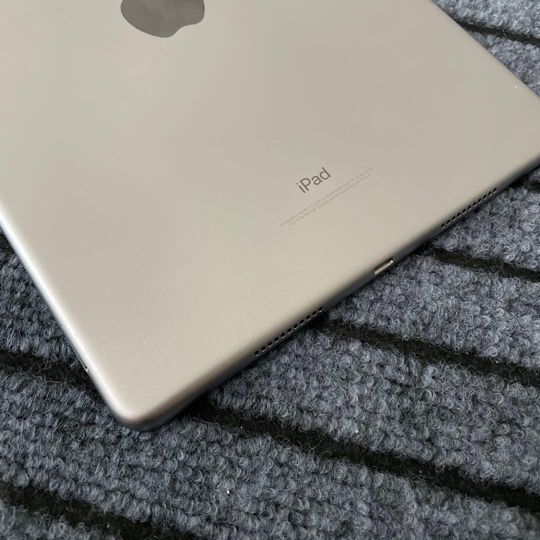 214 iPad Pro 10.5 512GB SIMフリー　グレイ