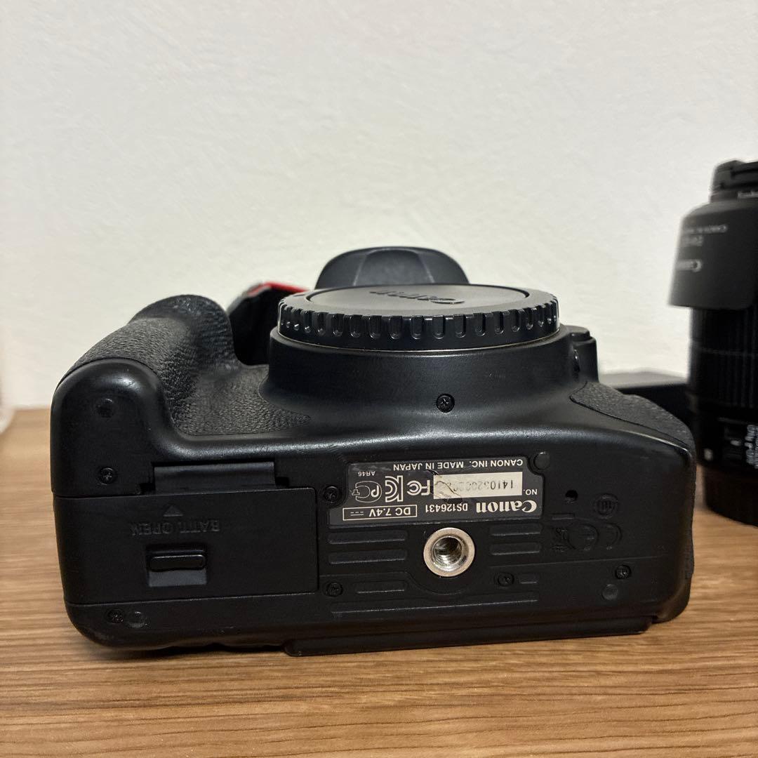 Canon キャノン EOS KISS X7i ダブルズームキット