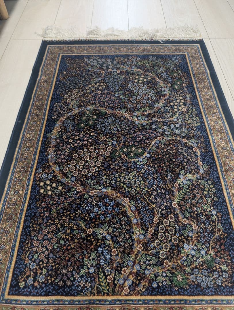 ペルシャ絨毯（110×60cm ) 花柄ダークブルーラグ