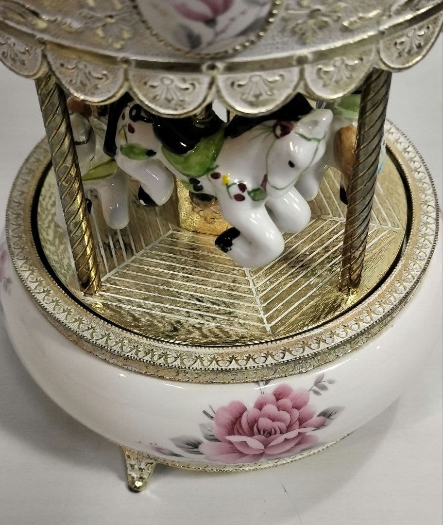 ヴィンテージ 陶器製 メリーゴーランド オルゴール Sankyo