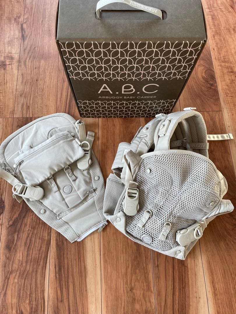 AIRBUGGY エアバギー｜ベビーキャリア(抱っこ紐) メッシュカバー付き