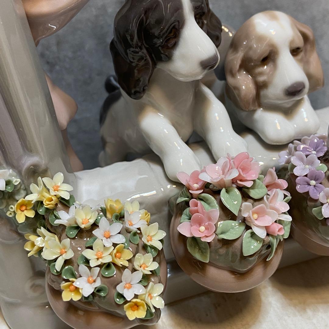 LLADRO リヤドロ⭐️可愛いながめ　置物　陶器　ガラスケース付き