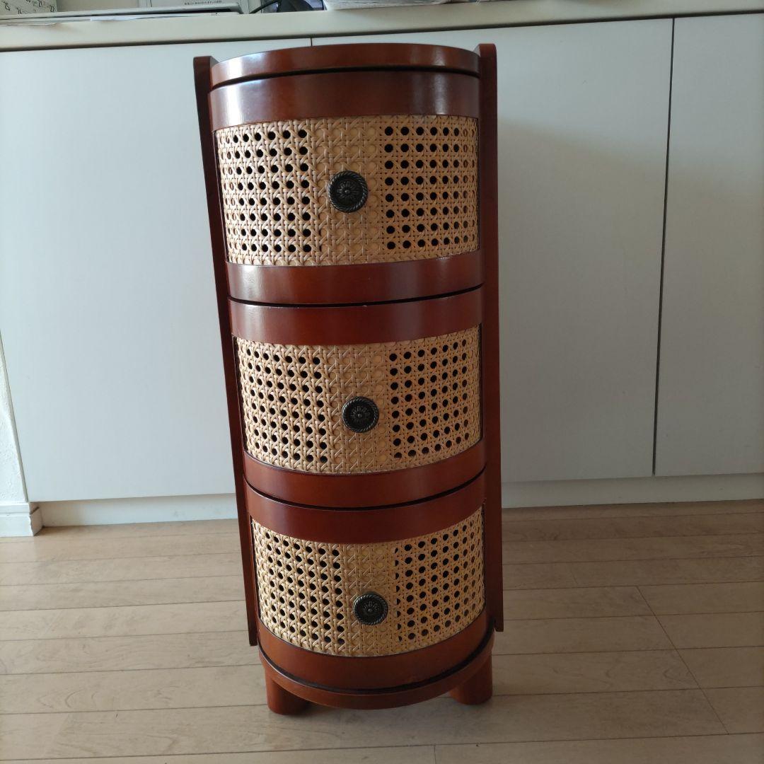 ６０％オフ【未使用に近い】 サイドテーブル ラタン調 引出し付テーブル 木製