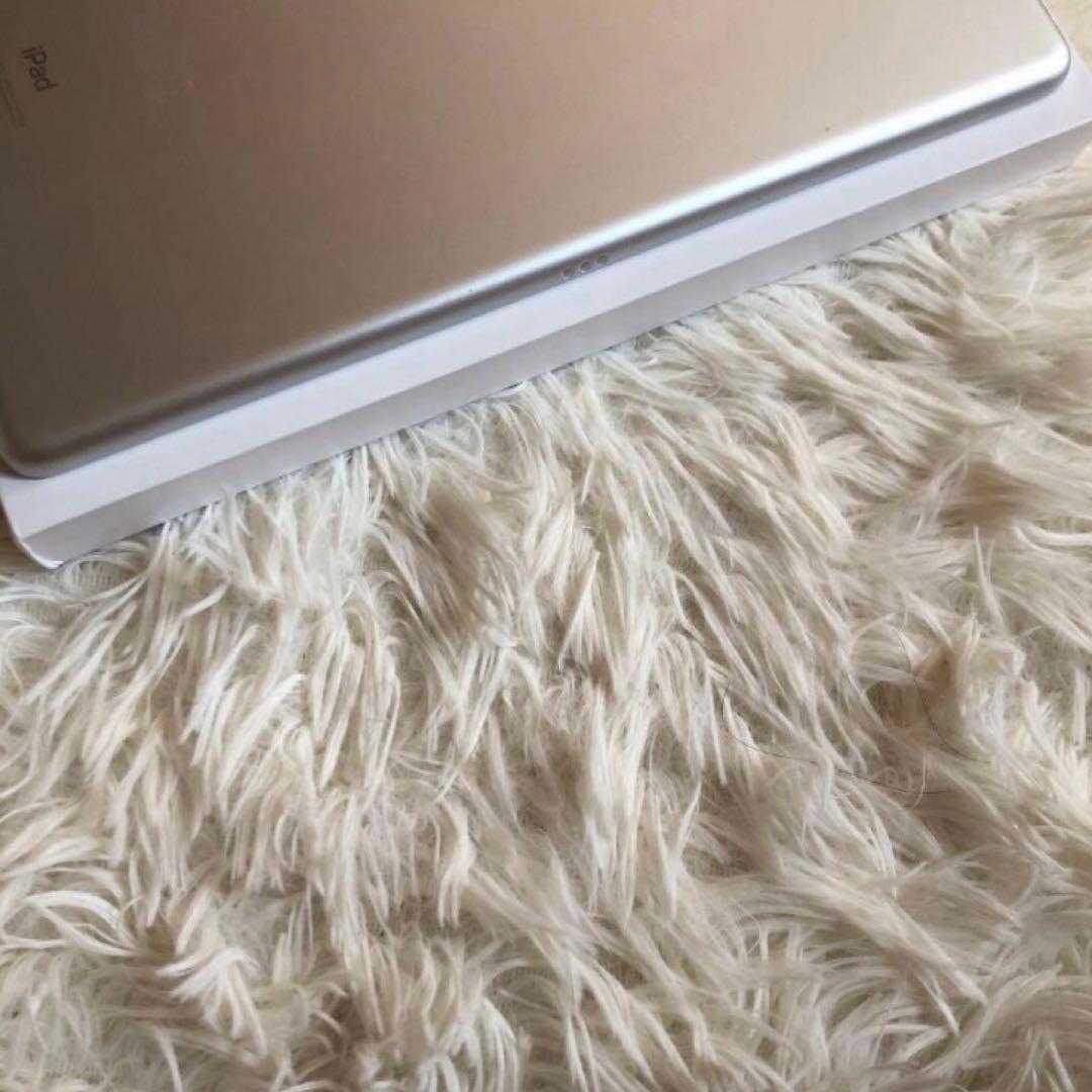 【即購入OK】iPad 第7世代 セルラーモデル【極美品】 #8 【付属品】