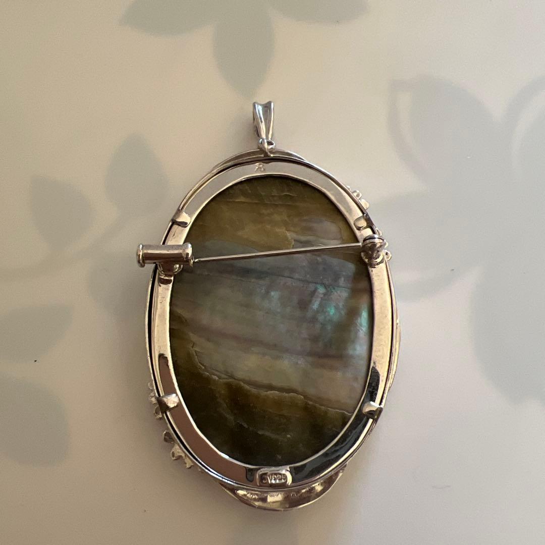 黒蝶貝カメオ シルバートップ、ブローチ両用