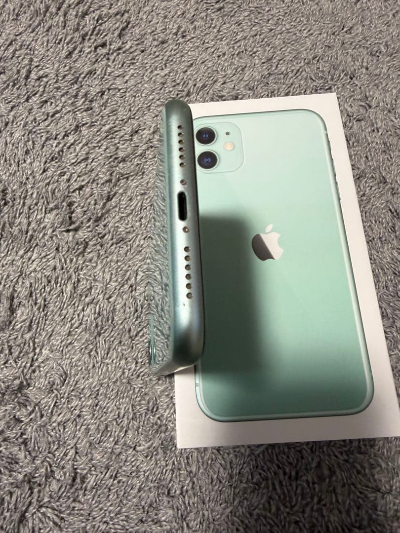 Apple iPhone 11 ミントグリーン 本体　128GB