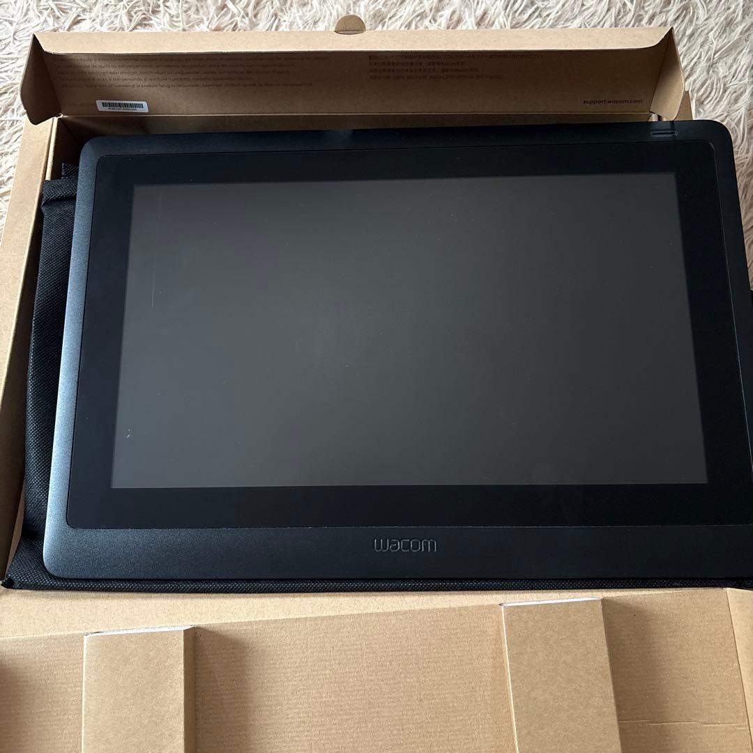 Wacom Cintiq 16 液タブ DTK1660K1D スタンド付き