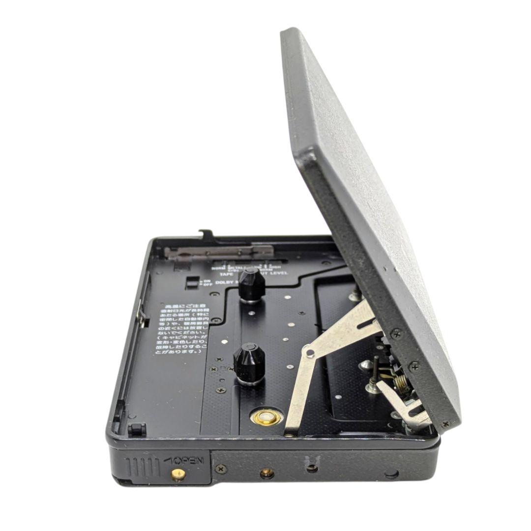 【外観美品】カーボン製99g！シャープの挑戦、希少モデル「Piu」