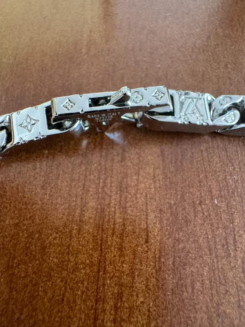 モノグラム タイドアップ ネックレス