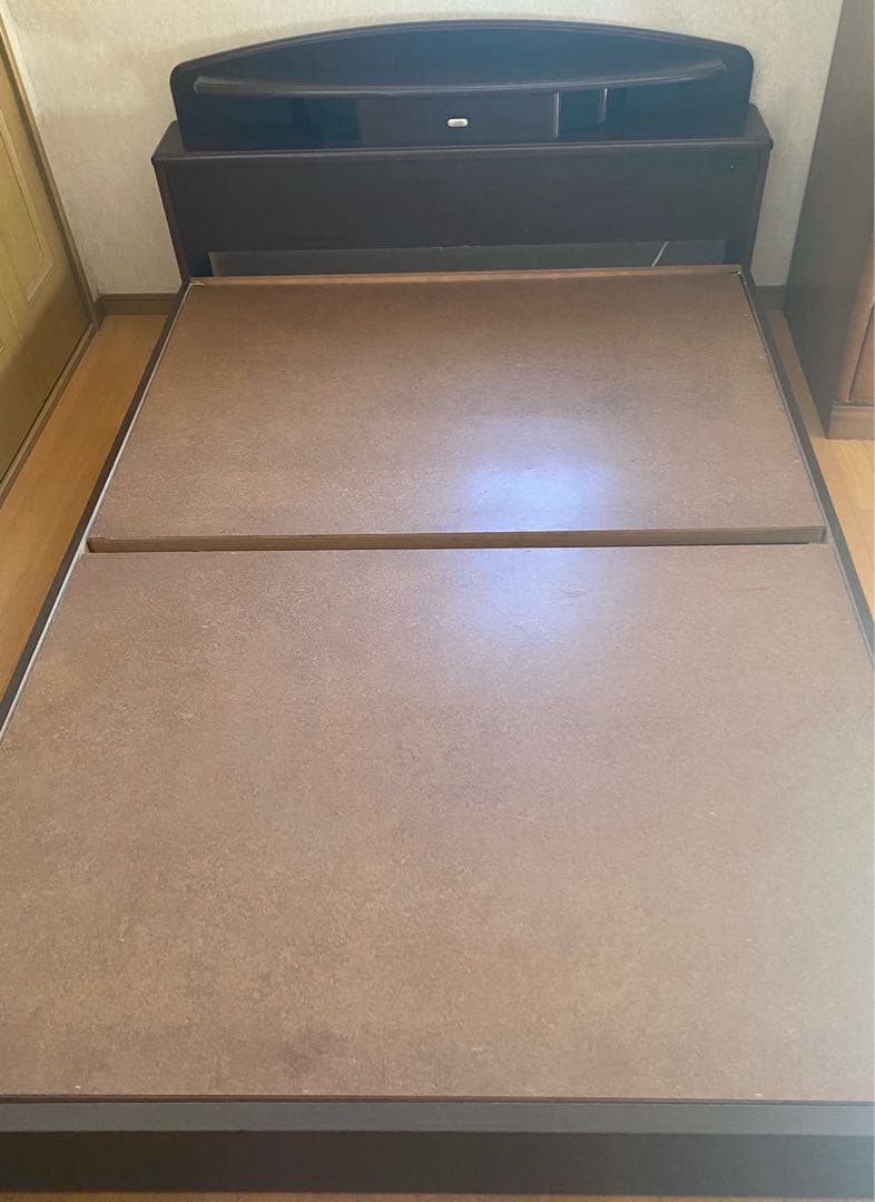 最終値下げ‼️フランスベッド フレーム／ダブルベッド