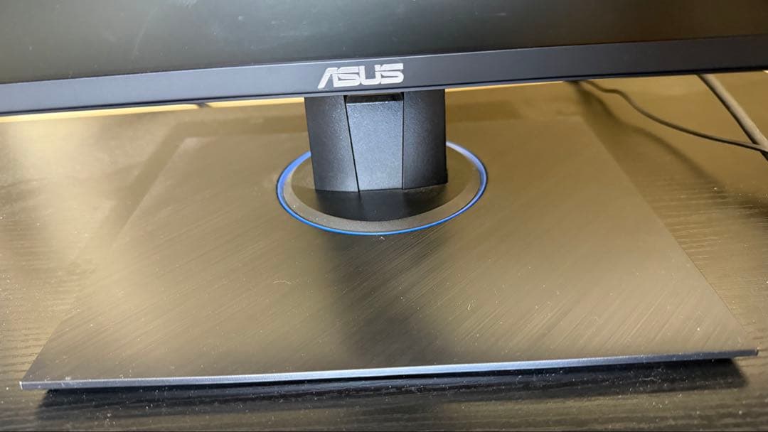 ASUS VG245 24インチゲーミングモニター