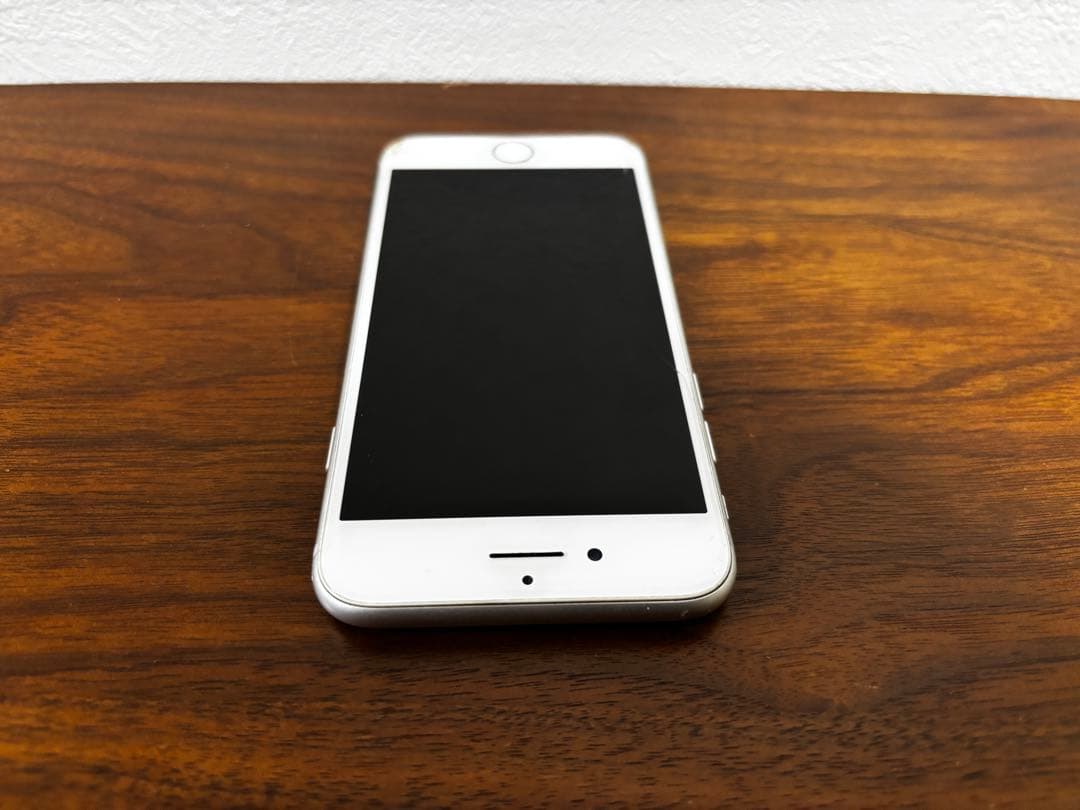 iPhone8 本体 64GB ジャンク SIMフリー