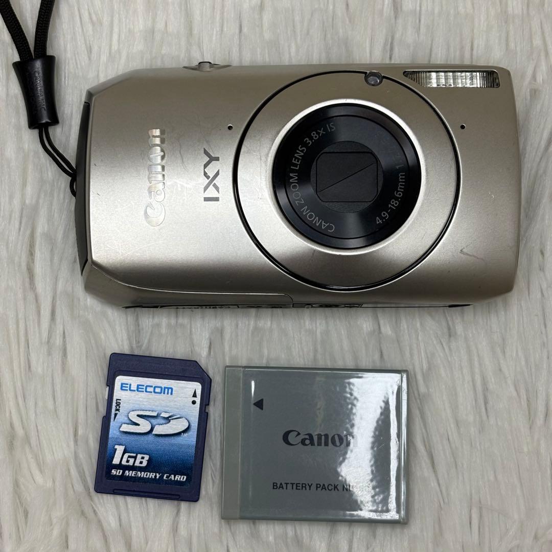 Canon カメラ　IXY 30S PC1473 シルバー コンデジ　動作品