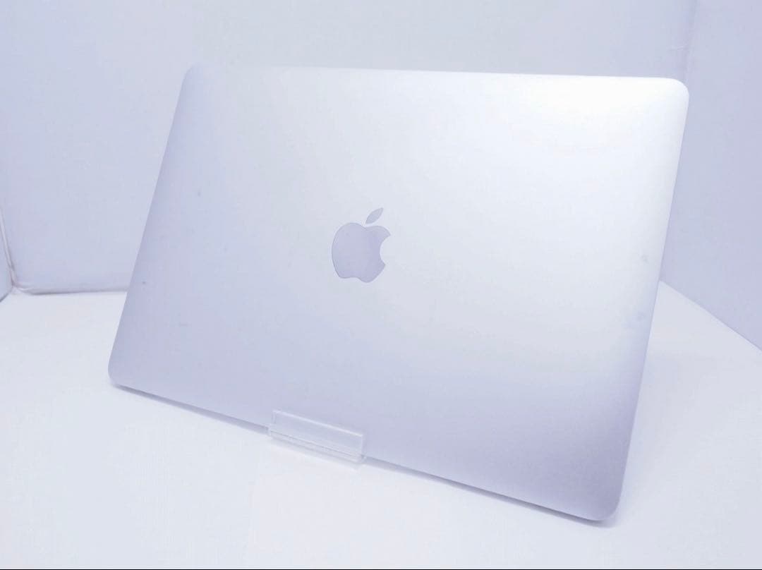 MacBook シルバー 本体