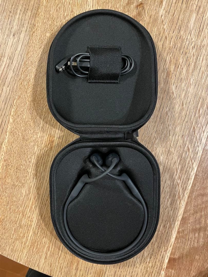 【美品】Shokz OpenRun Pro S810 骨伝導イヤホン 箱ケース付