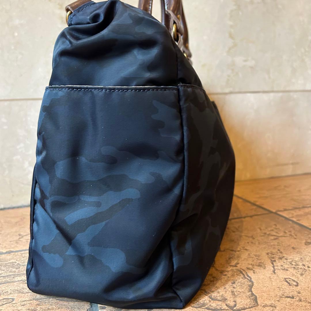 藤巻百貨店限定 FOLNA ビジネスバッグ ネイビー カモフラ 迷彩