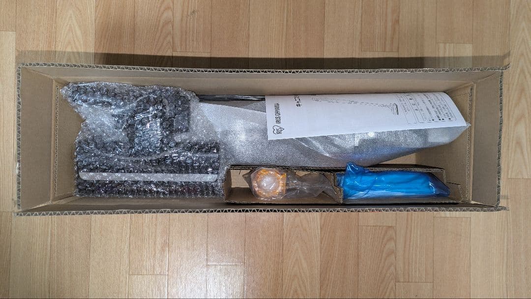 未使用 アイリスオーヤマCANISTICKクリーナー IC-CSP5 紙パック式