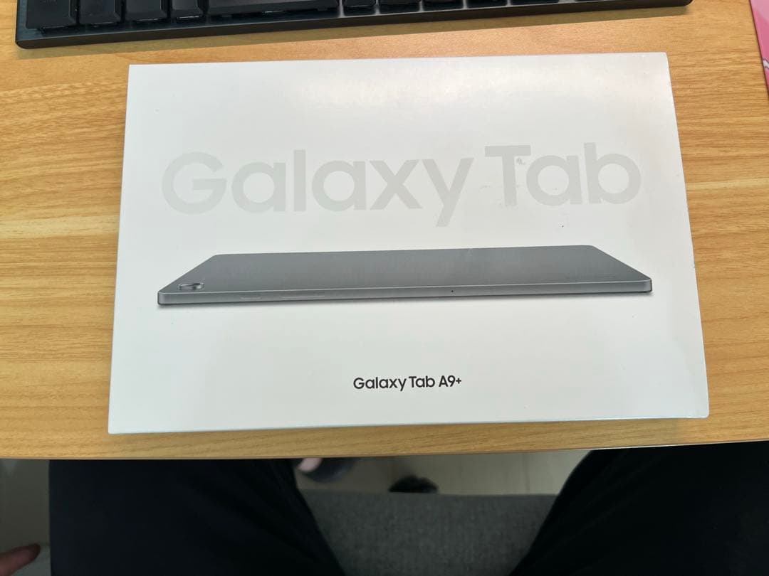 y*u様 Samsung Galaxy Tab A9+ SM-X210 純正カバ